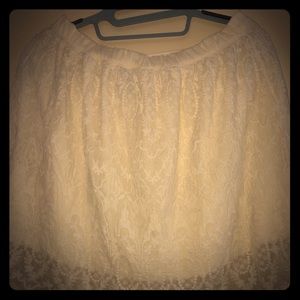 White lace skirt
